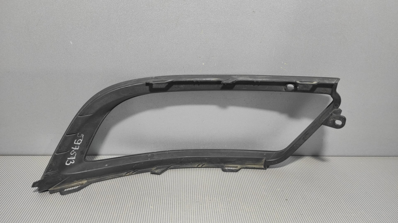 PLASTIKA BRANIKA SKODA SUPERB > 13-15 3T0807681