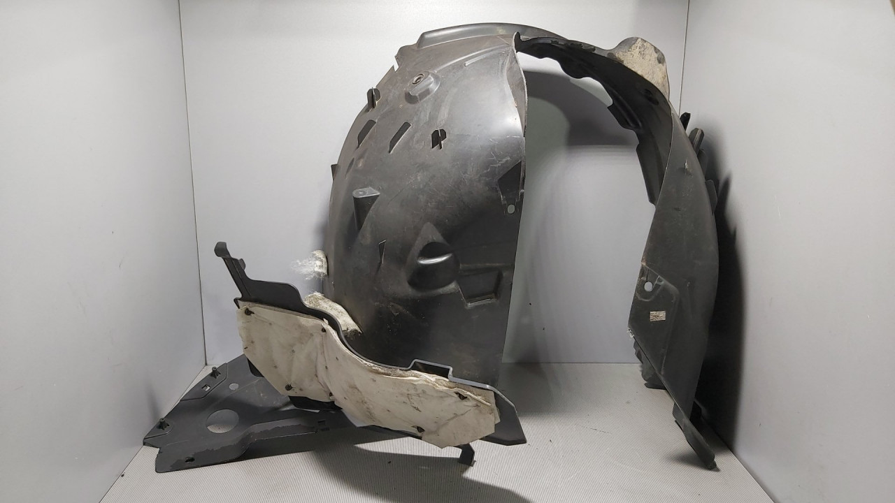 UNUTRASNJI BLATOBRAN CITROEN C3 > 16-19 9812150180