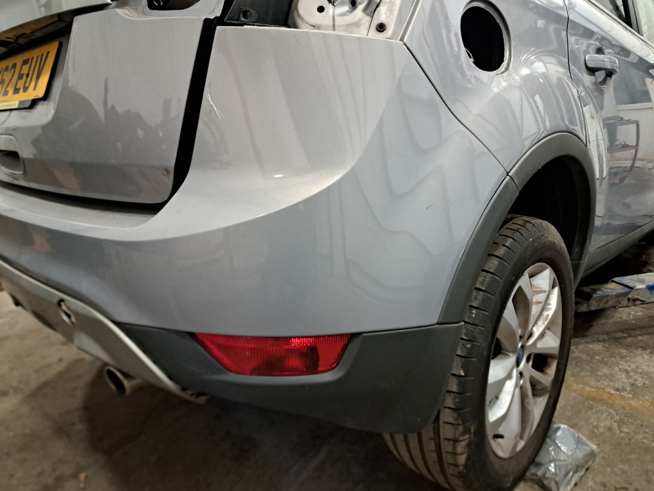 DIJELOVI BRANIK FORD KUGA > 08-12