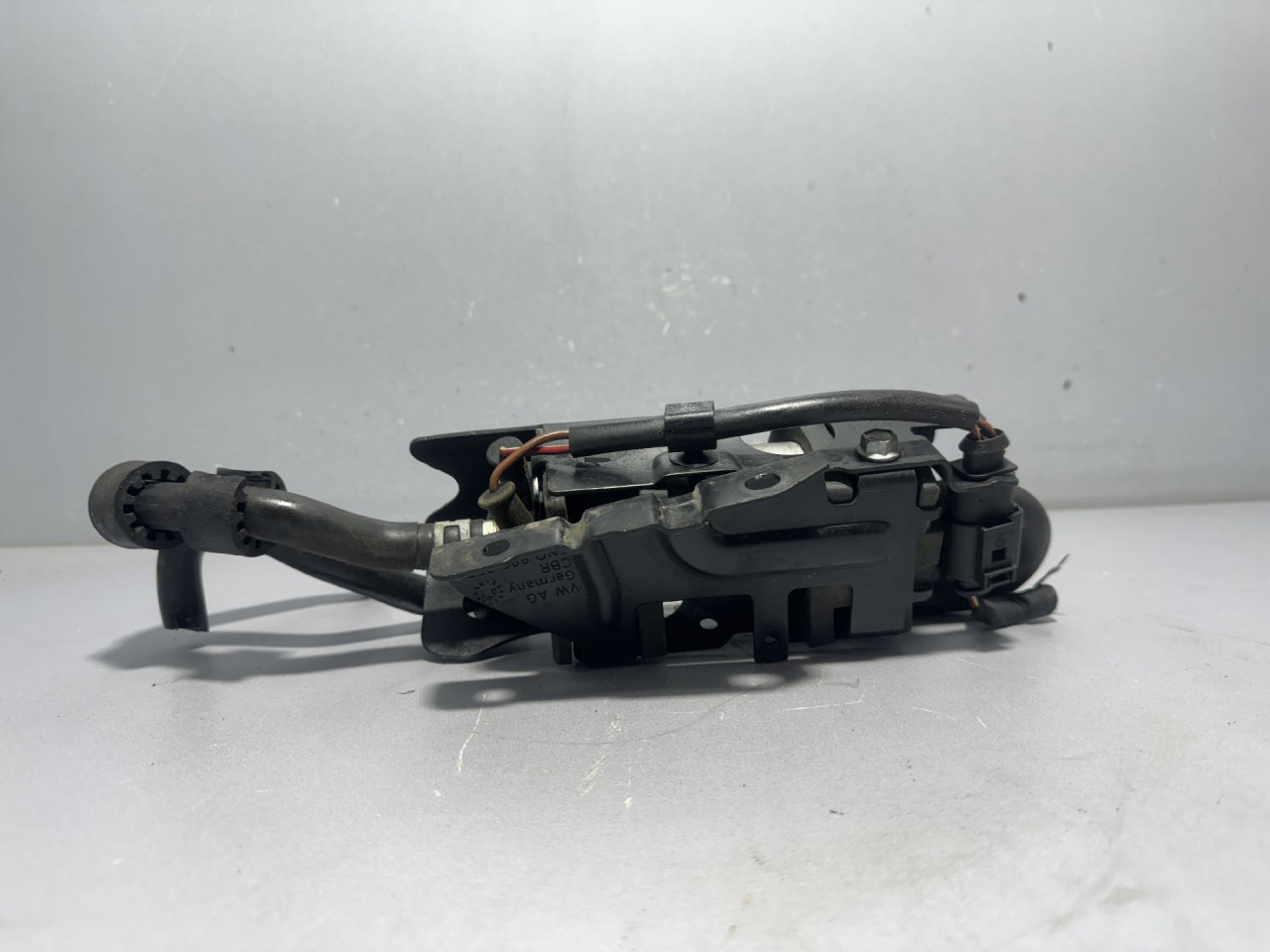 DIJELOVI PUMPA GORIVA VW GOLF 6 > 08-12 1K0906089A