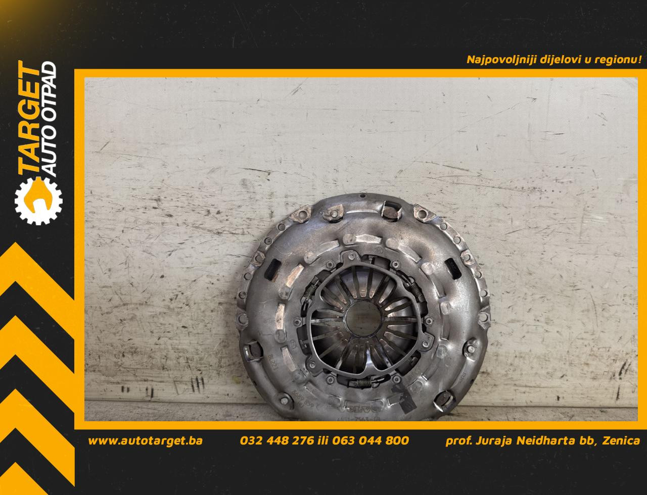DIJELOVI KORPA VOLVO XC90 > 02-06 4N517563GB