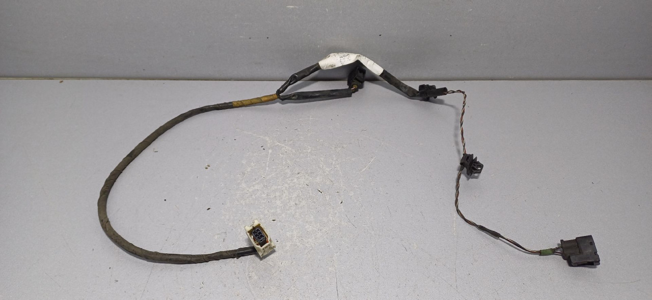 INSTALACIJA PARKING SENZORA MAZDA CX5 > 12-15 KD4567290