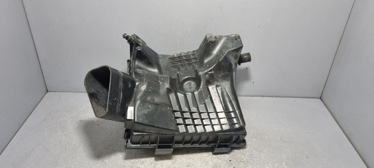 KUCISTE FILTERA ZRAKA OPEL INSIGNIA > 09-13 56560889