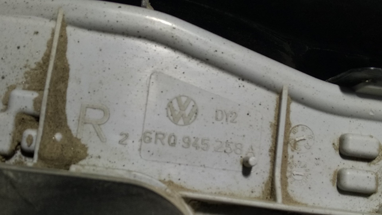 DIJELOVI STOP SVJETLO VW POLO > 09-14 6R0945258A