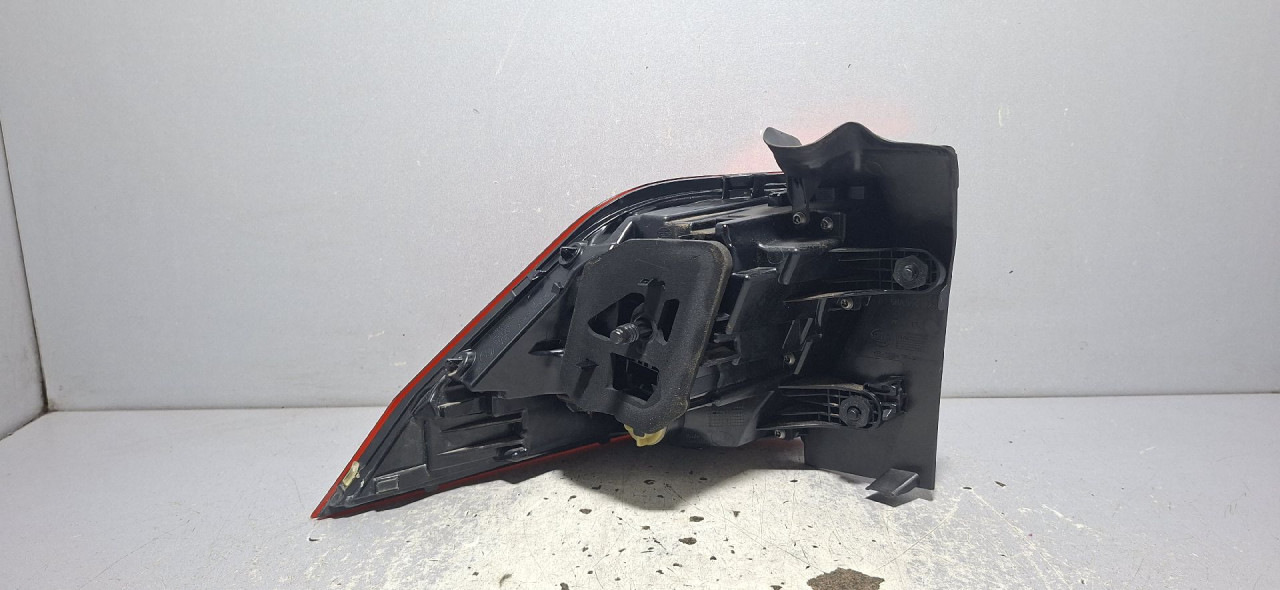 DIJELOVI STOP SVJETLO VW TIGUAN > 16-20 2.0 5NA945096B