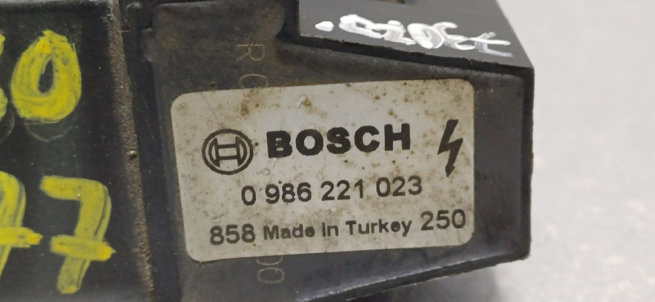 DIJELOVI BOMBINA VW PASSAT B6 > 05-10 1.4 0986221023