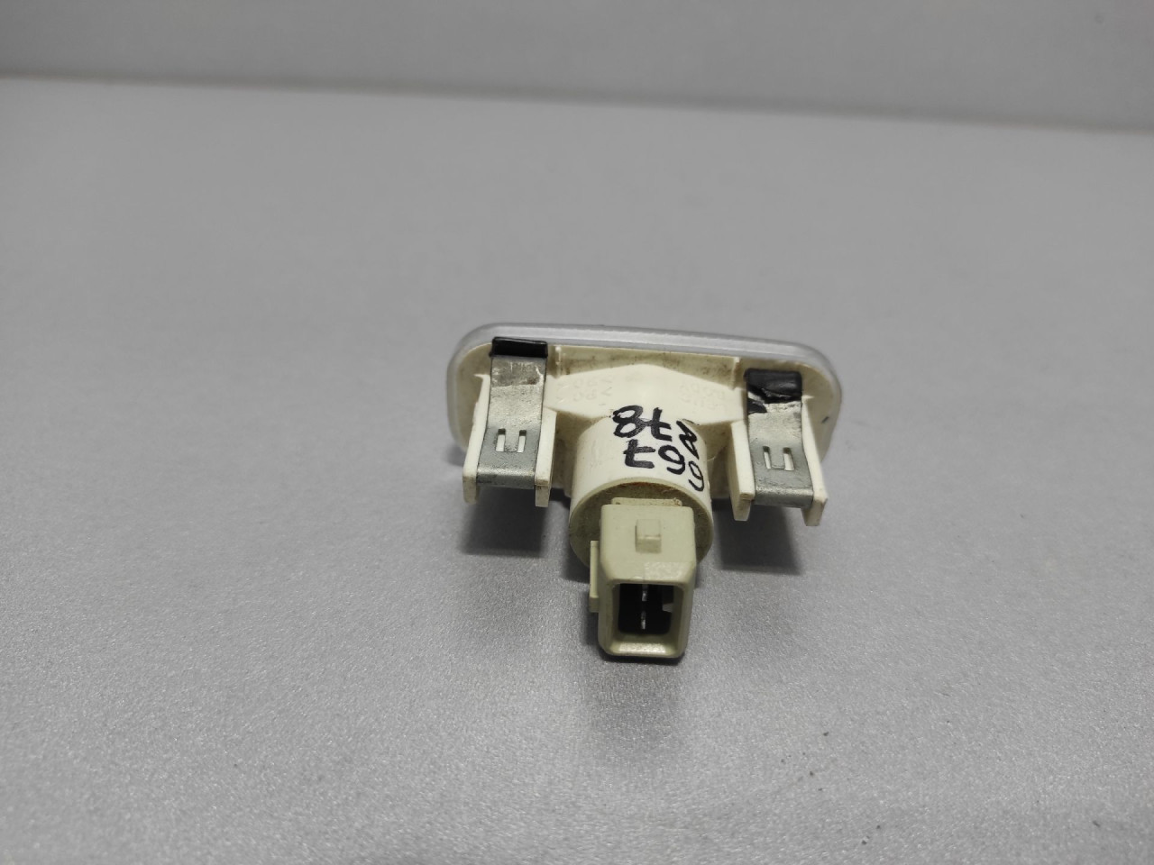 DIJELOVI RASVJETA U KABINI JAGUAR XK > 96-05 LJA5350BA