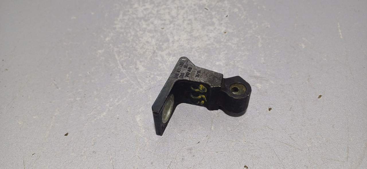 DIJELOVI BAGLAMA VW TIGUAN > 07-11 5N0831402