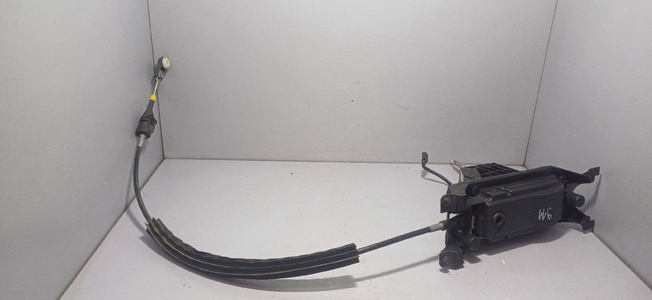 DIJELOVI SALTEBLA VW TIGUAN > 16-20 5QK713025AB