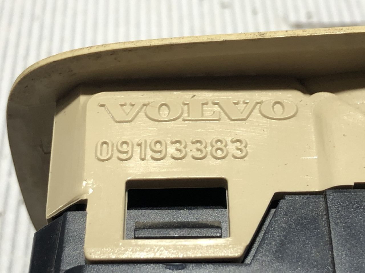 DIJELOVI PREKIDACI PROZORA VOLVO S60 > 00-05 09193383