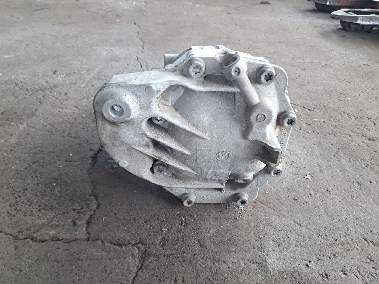 DIJELOVI DIFERENCIJAL BMW X3 (G01) > 17- 865504103