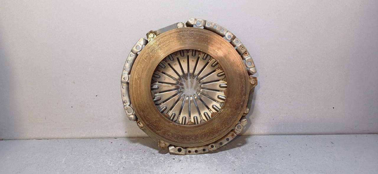 DIJELOVI KORPA FORD FOCUS > 07-11 9M517563AA