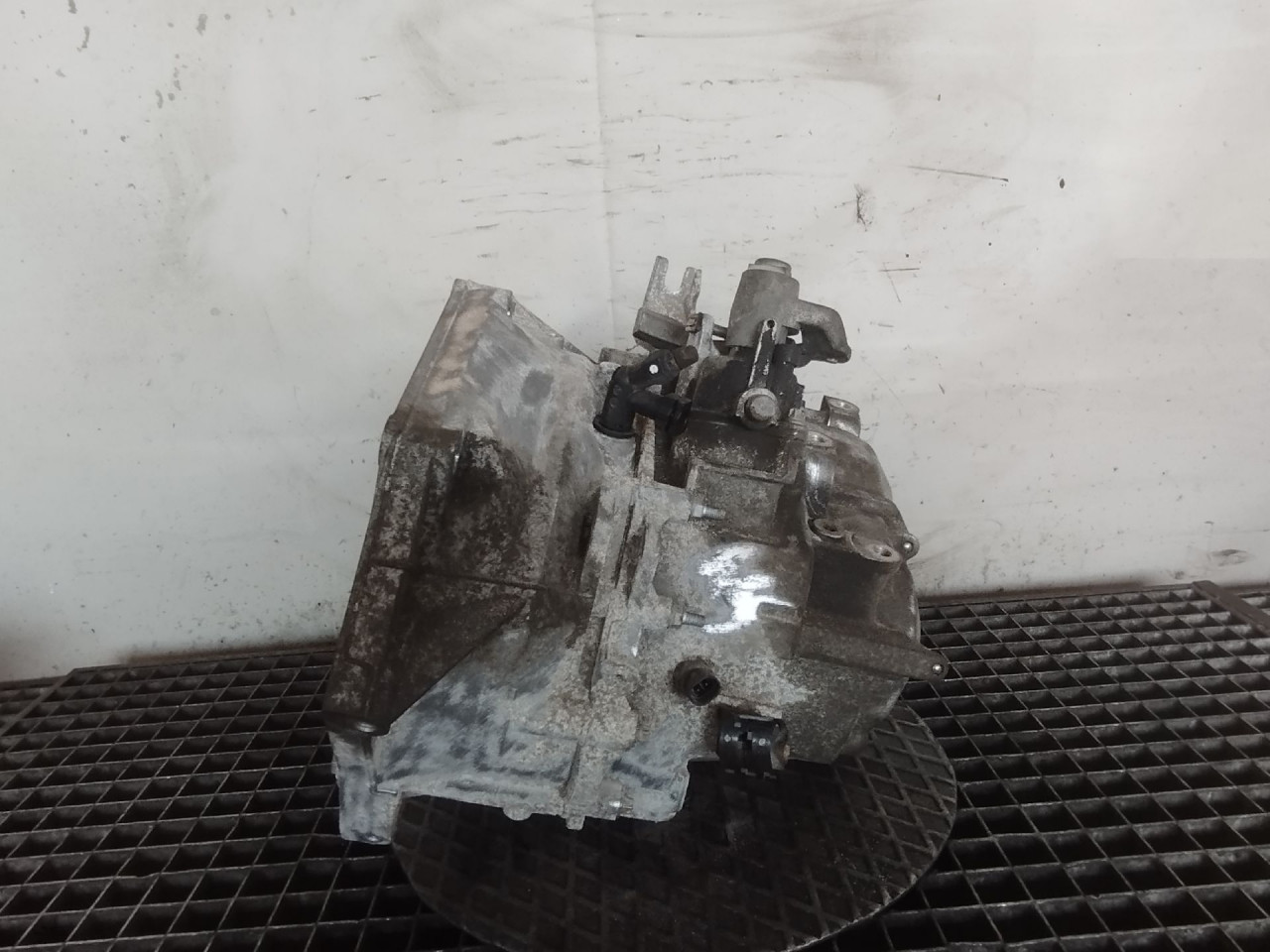 DIJELOVI MJENJAC OPEL INSIGNIA > 09-13 GM55561698