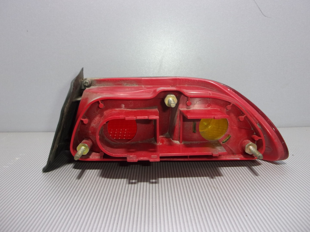 STOP SVJETLO ALFA ROMEO 156 > 97-03 AA080015