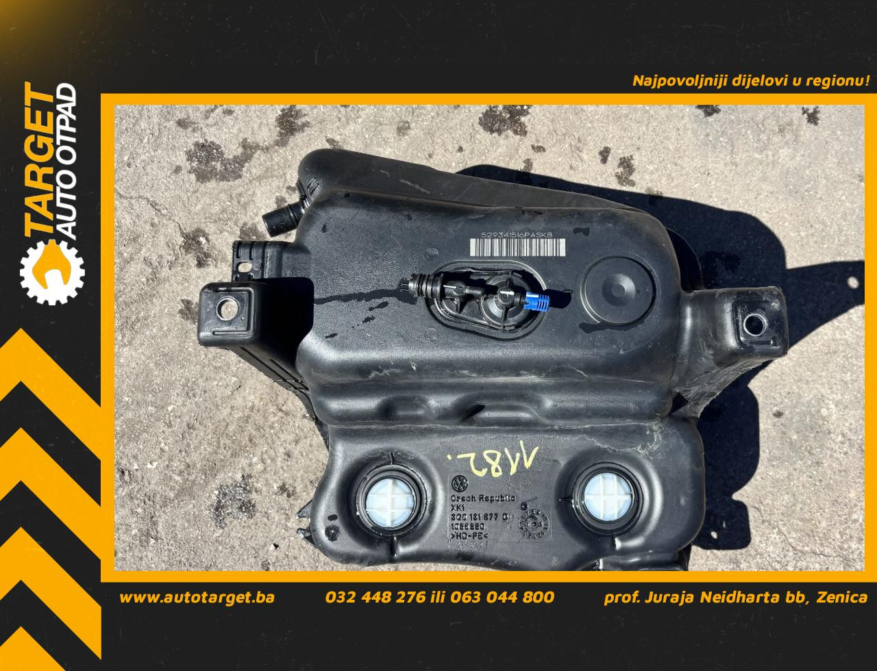 DIJELOVI REZERVOAR ADITIVA VW PASSAT B8 > 19 - 1.6 3Q0131877D