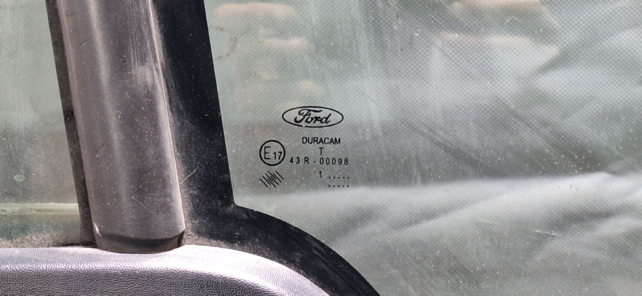 DIJELOVI STAKLO FORD TRANSIT > 06-13
