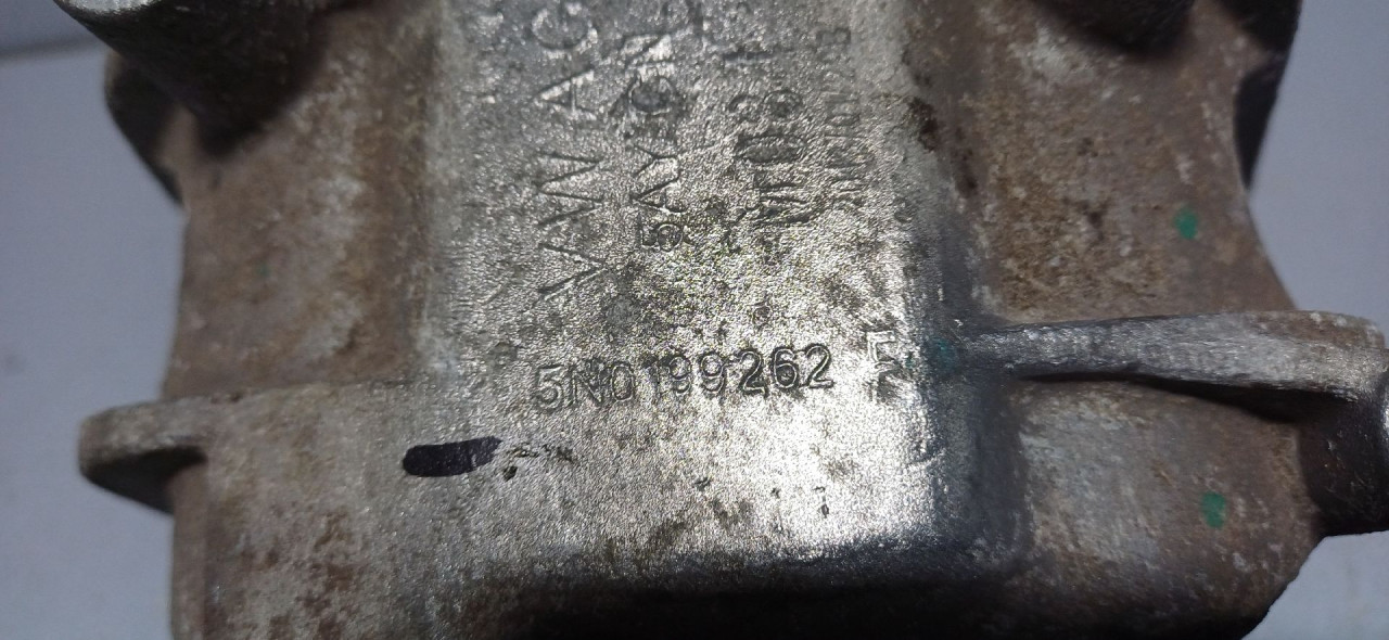 DIJELOVI NOSAC MOTORA AUDI Q3 > 11-15 2.0 5N0199262F
