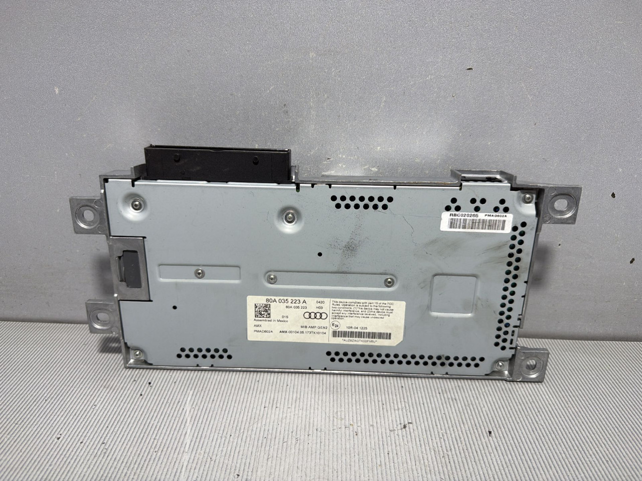 DIJELOVI POJACALO AUDI Q5 (FY) > 17 - 20  3.0 80A035223A
