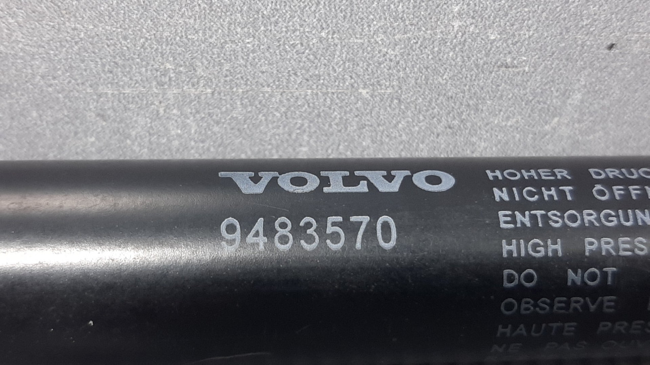 AMORTIZER HAUBE VOLVO S40/V50 > 04-07 9483570