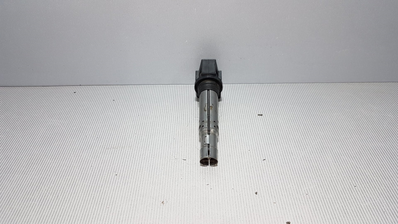DIJELOVI BOMBINA VW GOLF 6 > 08-12 036905715F