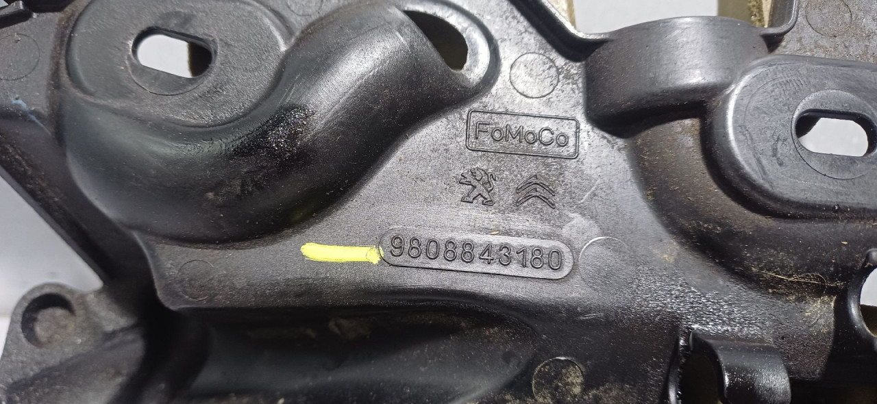 DIJELOVI POKLOPAC OPEL MOVANO > 14- 2.2 9808843180