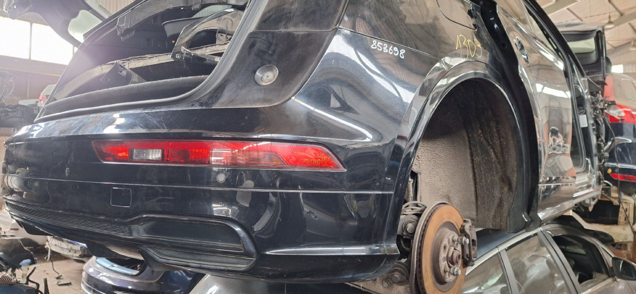 DIJELOVI BRANIK AUDI Q5 (FY) > 17 - 20  80A807067DGRU