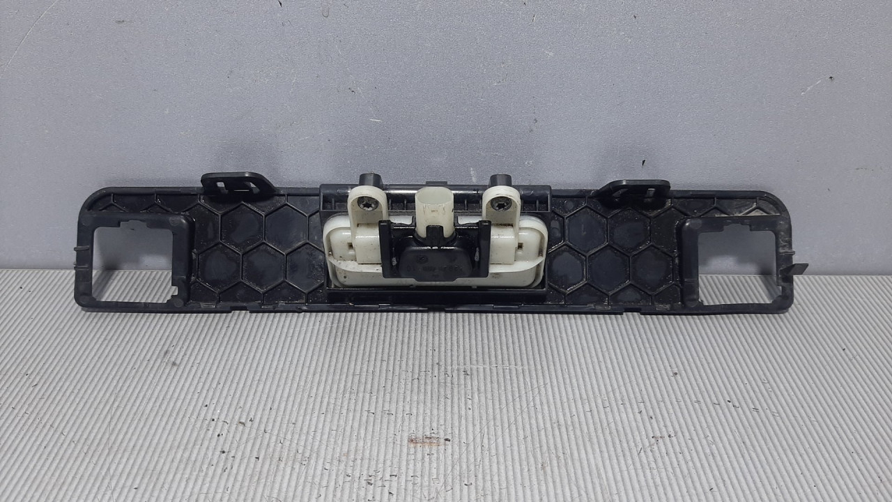 PLASTIKA MERCEDES GLE (C292) > 15- A2928850540