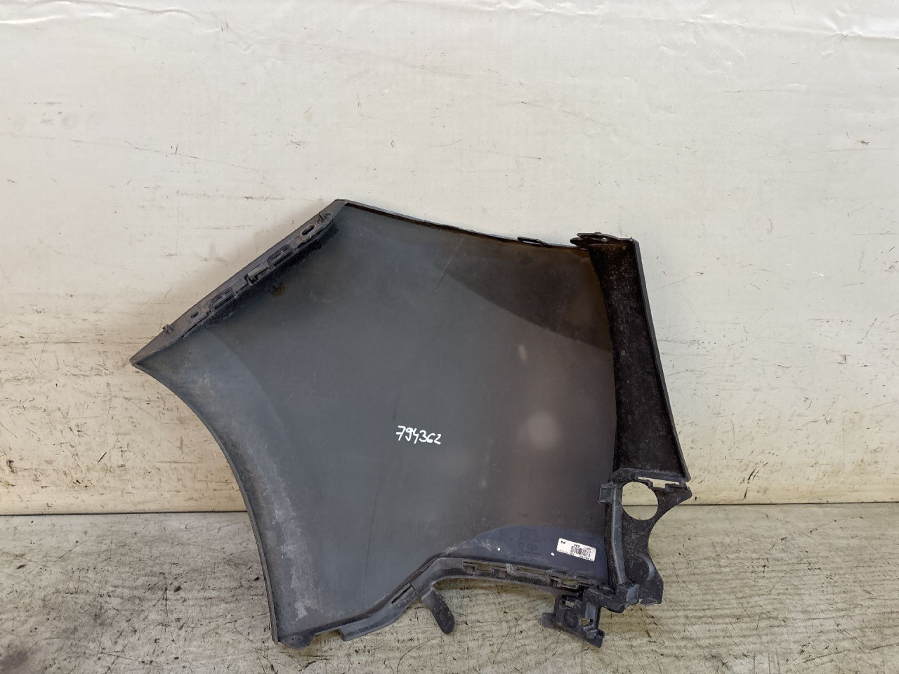 PLASTIKA BRANIKA PEUGEOT 2008 > 13-16 9678052277