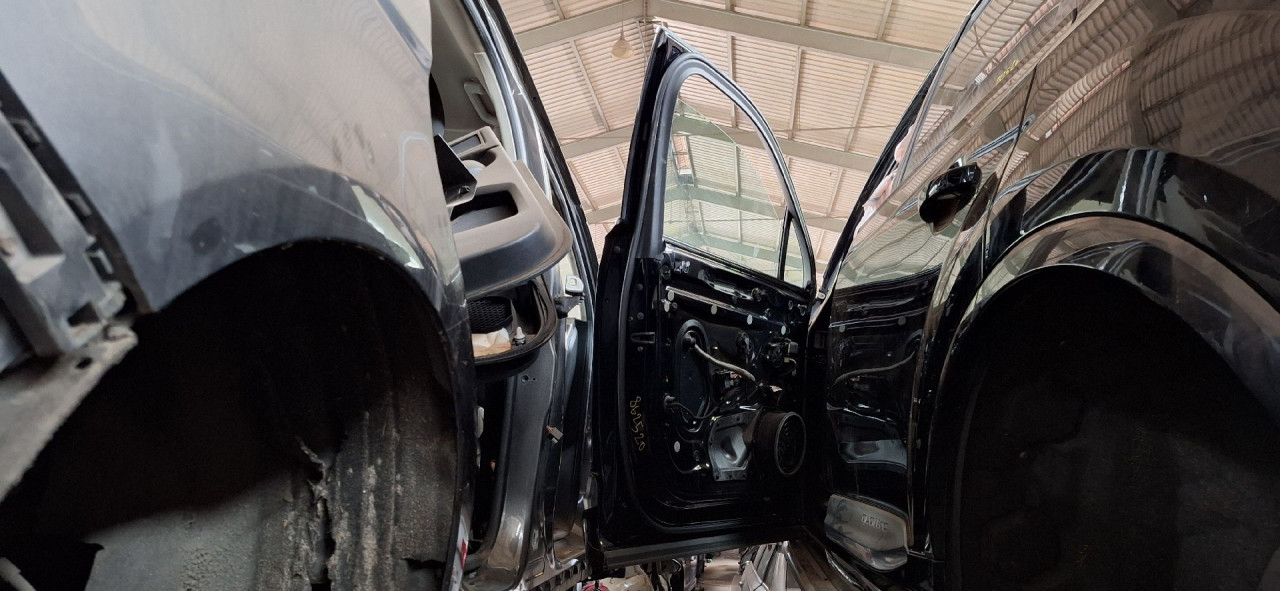 DIJELOVI VRATA AUDI Q7 (4M) > 15-19 3.0 4M0831051G