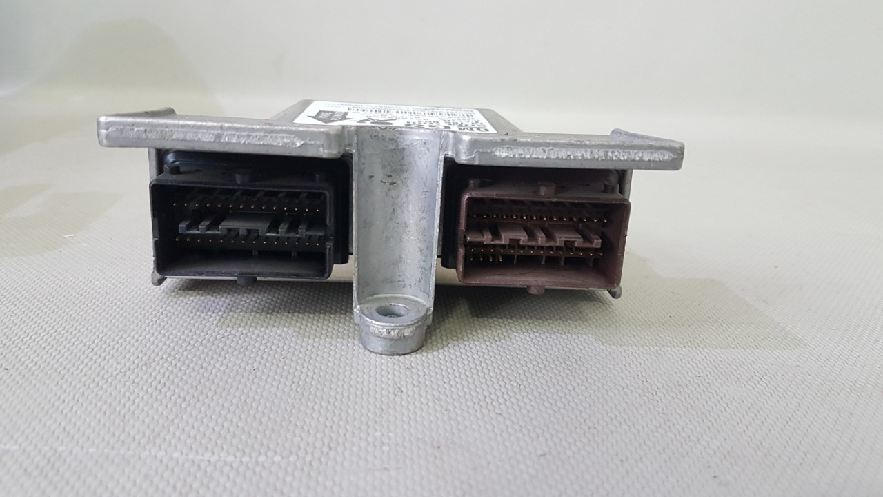 ELEKTRONIKA AIRBAGA OPEL ASTRA H GTC > 04-10 13188854