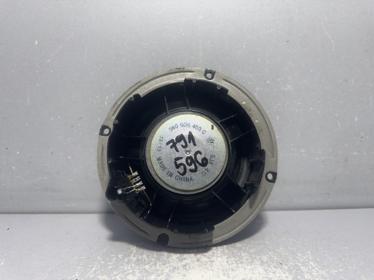 DIJELOVI ZVUCNIK VW TIGUAN > 11-15 2.0 5N0035453C