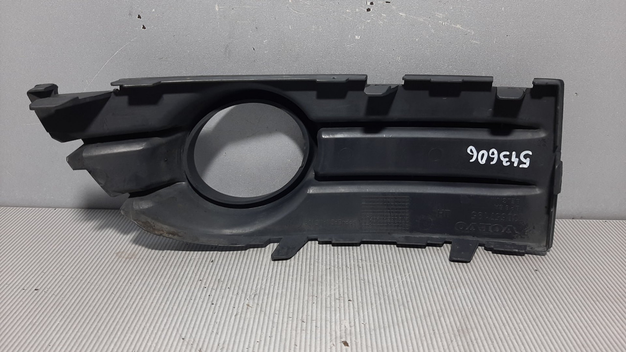 PLASTIKA BRANIKA VOLVO C30 > 06-09 30657195