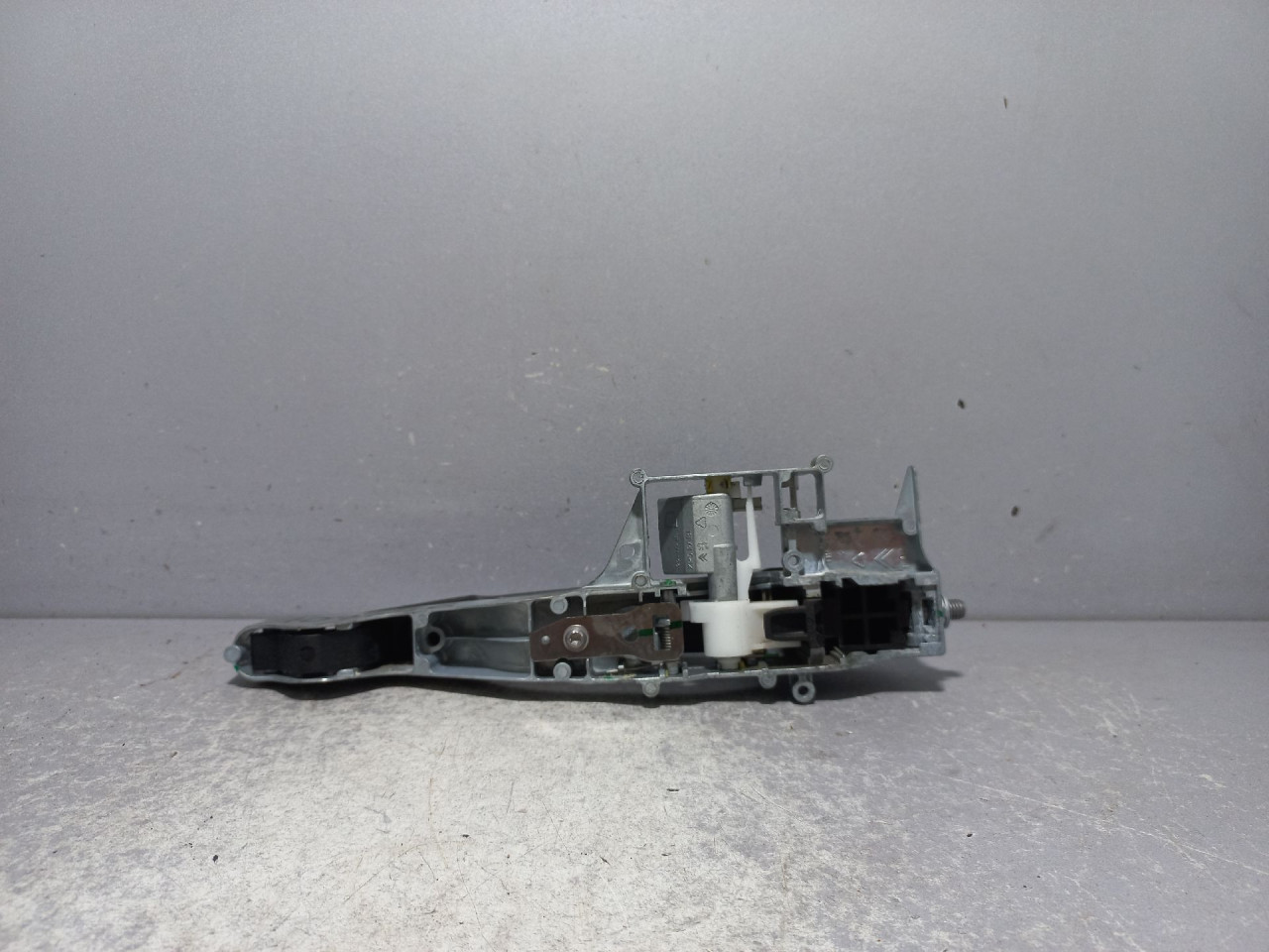 RUCKA VRATA PEUGEOT 207 > 06-09 9680168580
