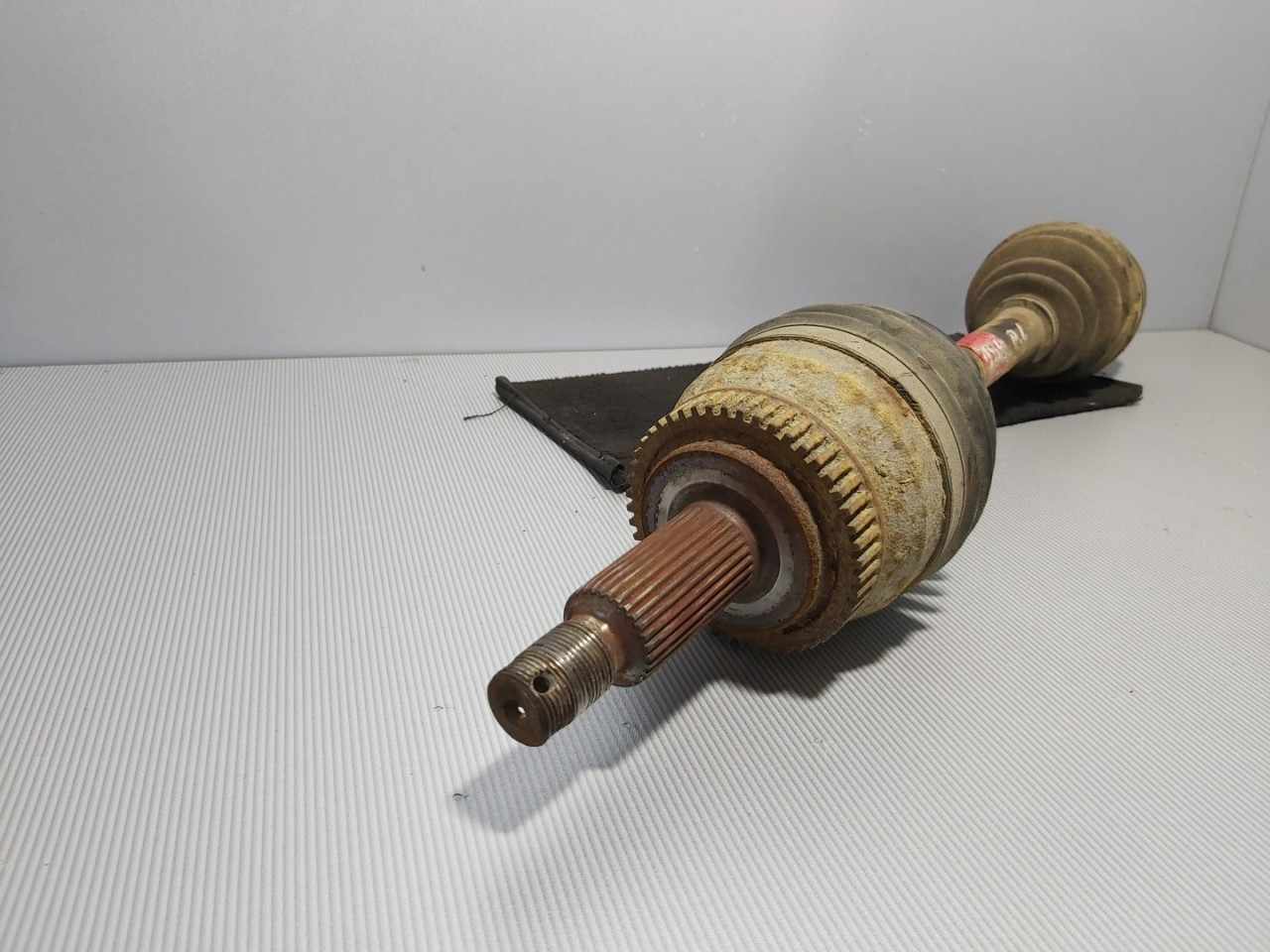 POLUOSOVINA HYUNDAI TUCSON > 04-10 465012E800