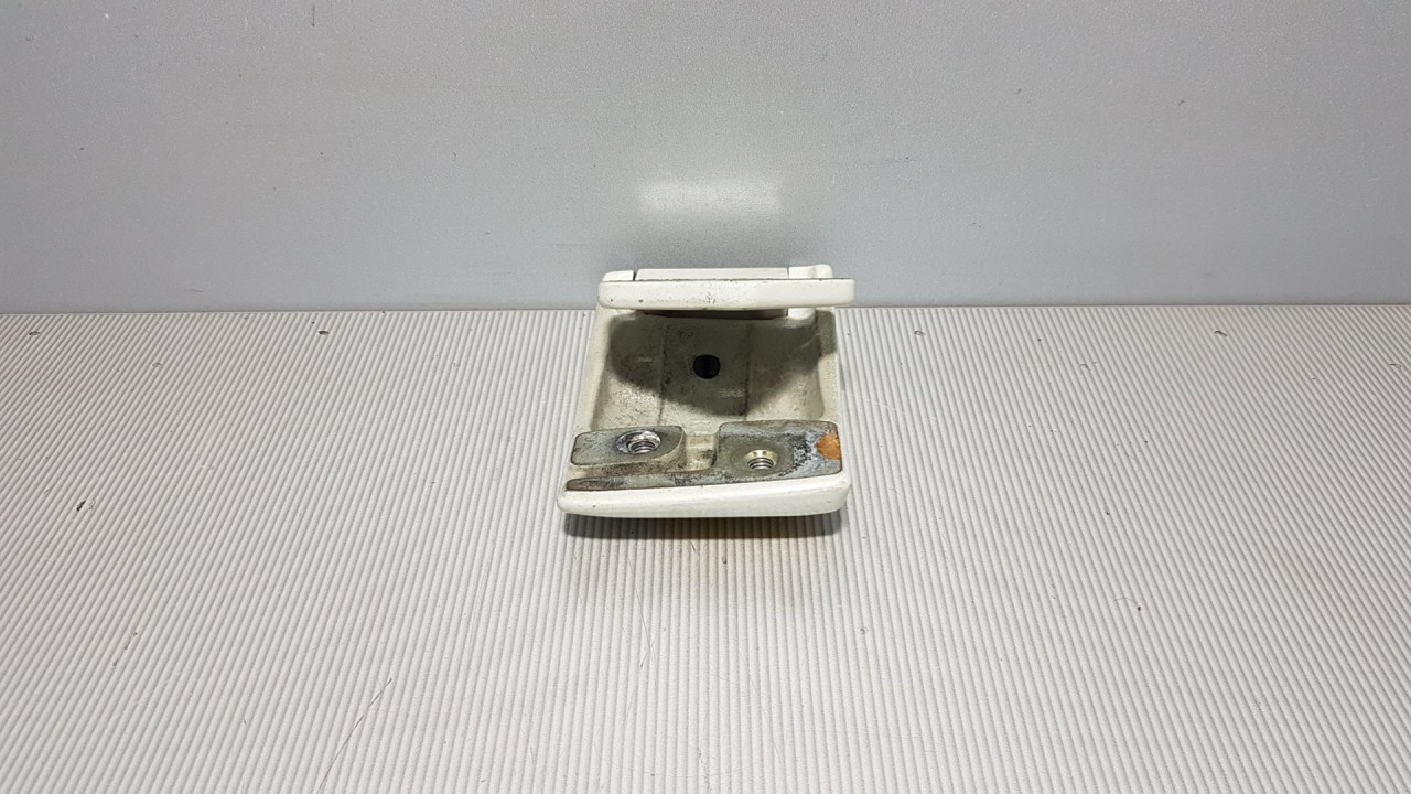 DIJELOVI BAGLAMA VW T5 > 03-09 7H0827152
