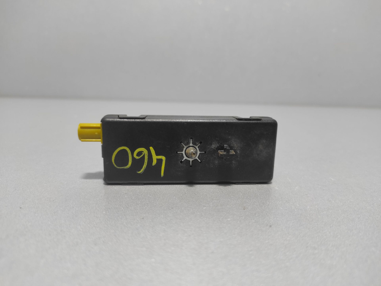 DIJELOVI ANTENA BMW X5 (F15) M-TECH > 13-18 928708