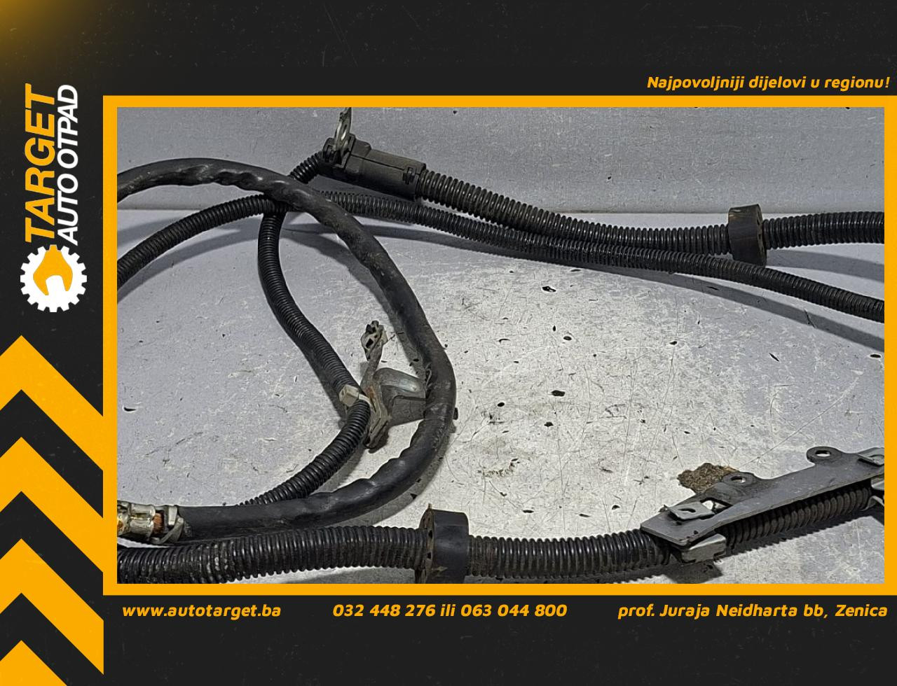 DIJELOVI KLEMA MERCEDES C KLASA (W204) > 11-13 2.2 A2044402613