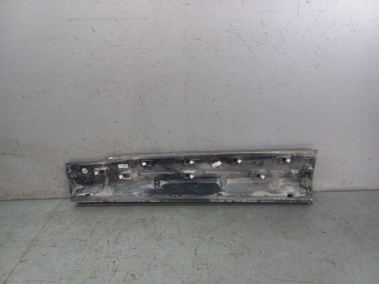 DIJELOVI LAJSNA VW TIGUAN > 16-20 5NN854940A
