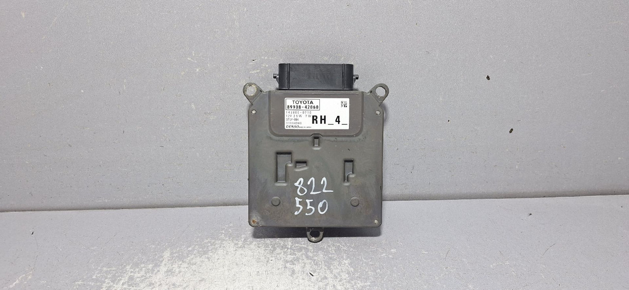 DIJELOVI BALAST FARA TOYOTA RAV 4 > 18- 8990842060