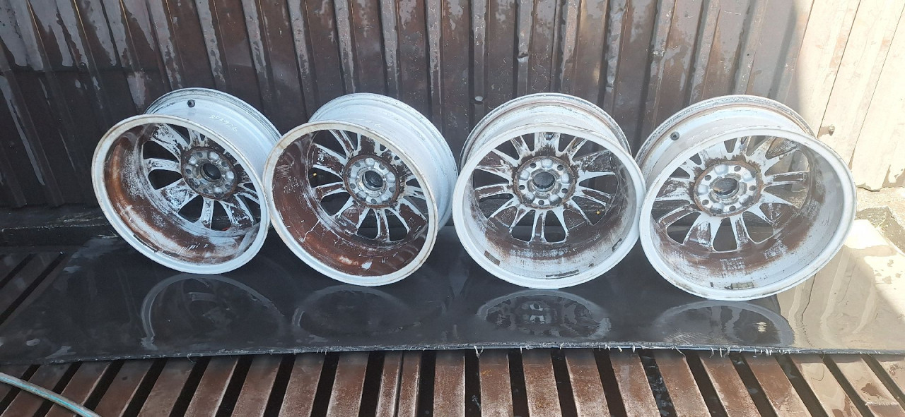 DIJELOVI FELGE VW GOLF 6 > 08-12