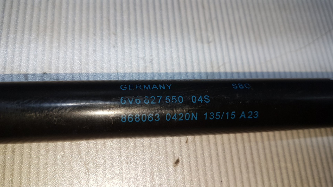 AMORTIZER GEPEKA SKODA FABIA > 10-14 6V6827550