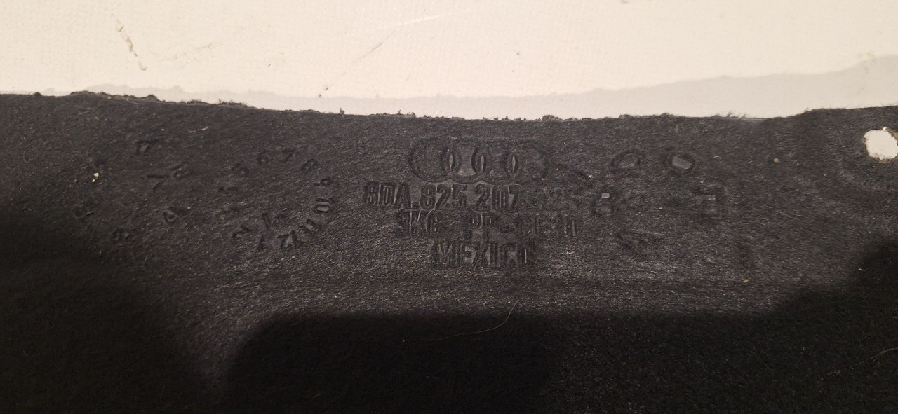 PODNA ZASTITA AUDI Q5 (FY) > 17 - 20  80A825207