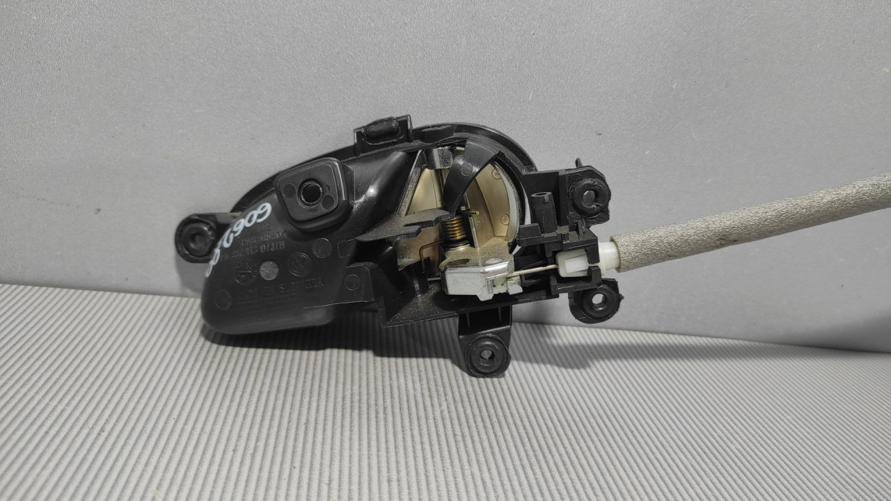 UNUTRASNJA RUCKA VRATA VW UP > 16- 1S0837113D