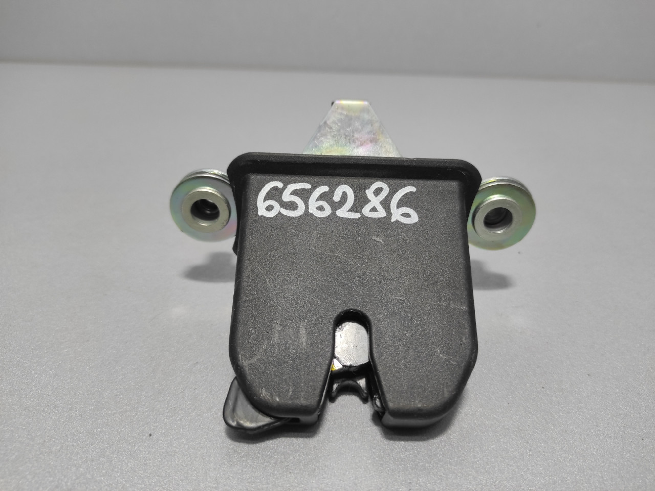 DIJELOVI BRAVA GEPEKA SKODA OCTAVIA > 08-13 1Z5827501E