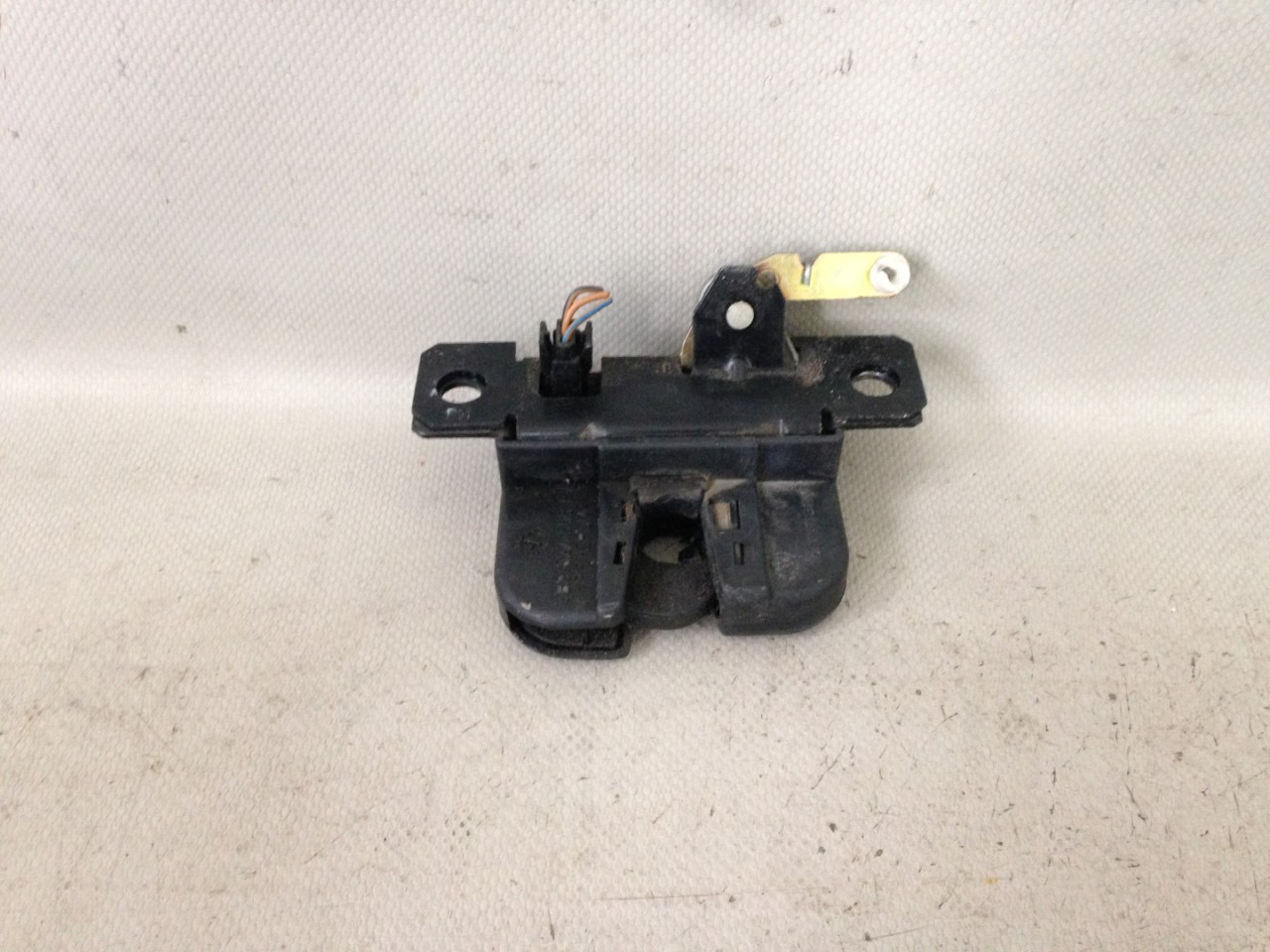 BRAVA GEPEKA VW PASSAT B5 > 96-00 3B9827505