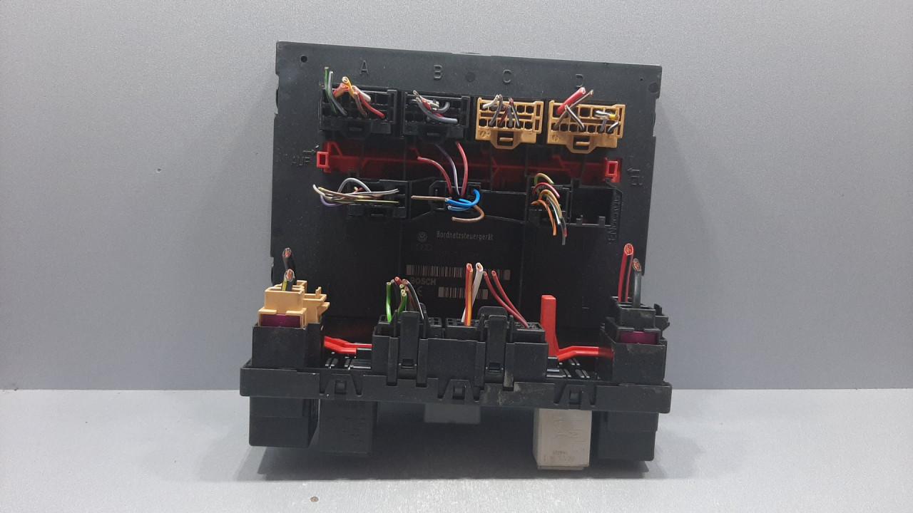 ELEKTRONIKA MODUL VW GOLF 5 > 03-08 3C0937049D
