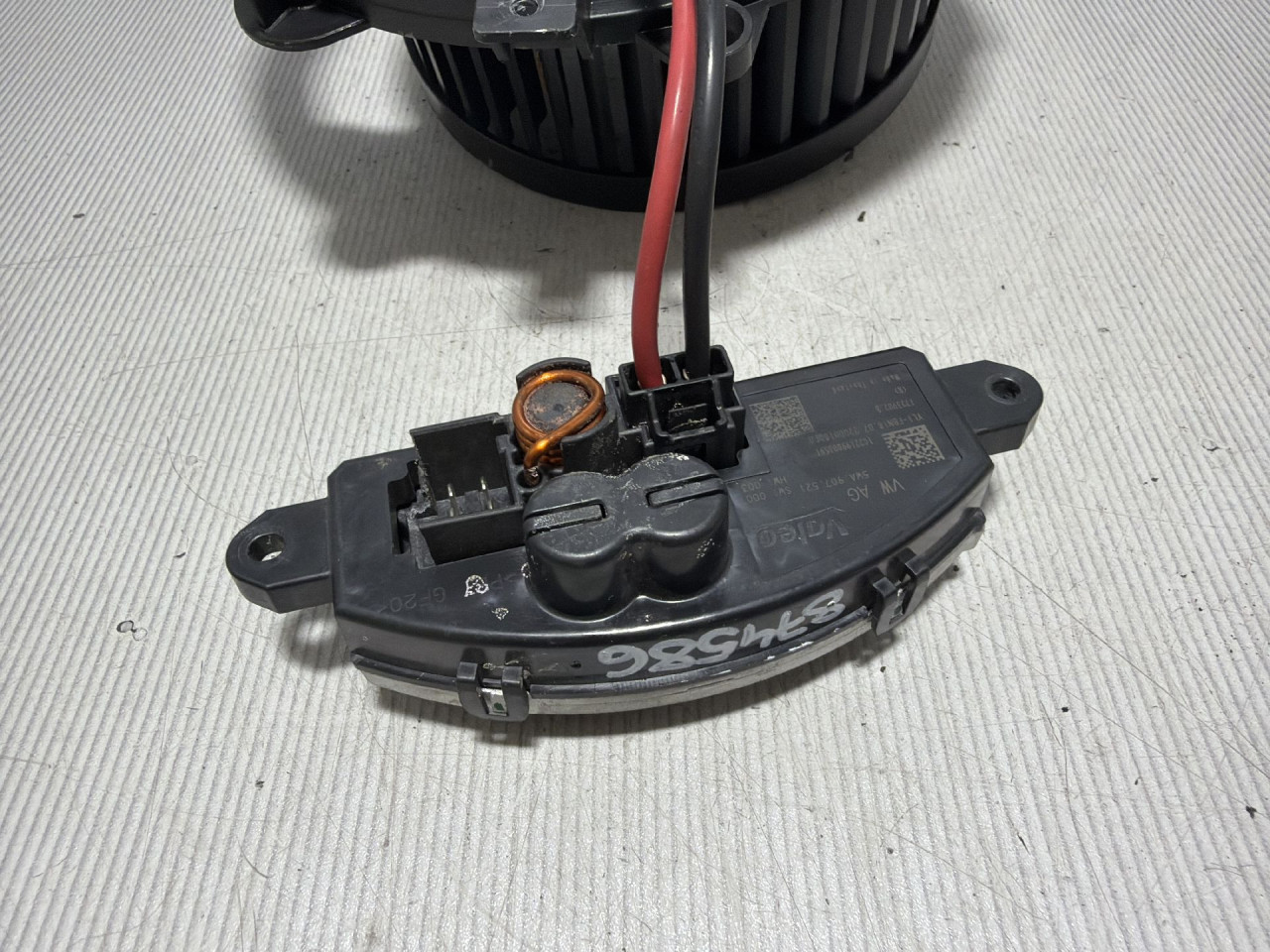 DIJELOVI ELEKTRONIKA REOSTAT AUDI Q3 > 18- 2.0 5WA907521