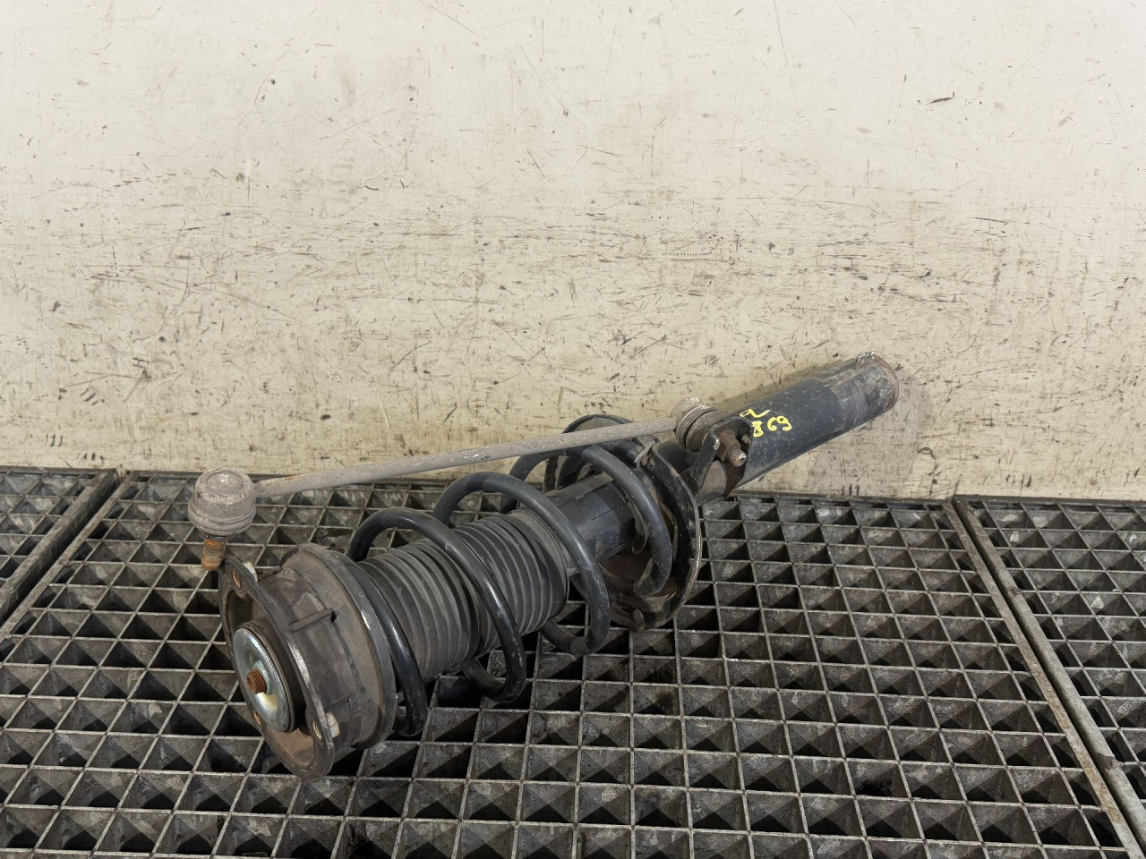 DIJELOVI AMORTIZER VW PASSAT B8 > 14-19 2.0 3Q0413031BN