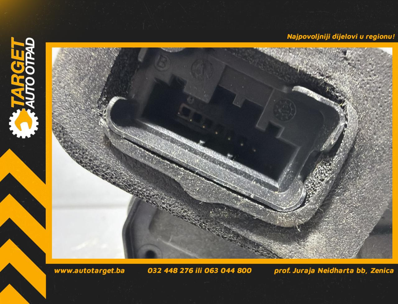 DIJELOVI BRAVA VRATA PEUGEOT 308 > 17-21 1.5 5K4839015R