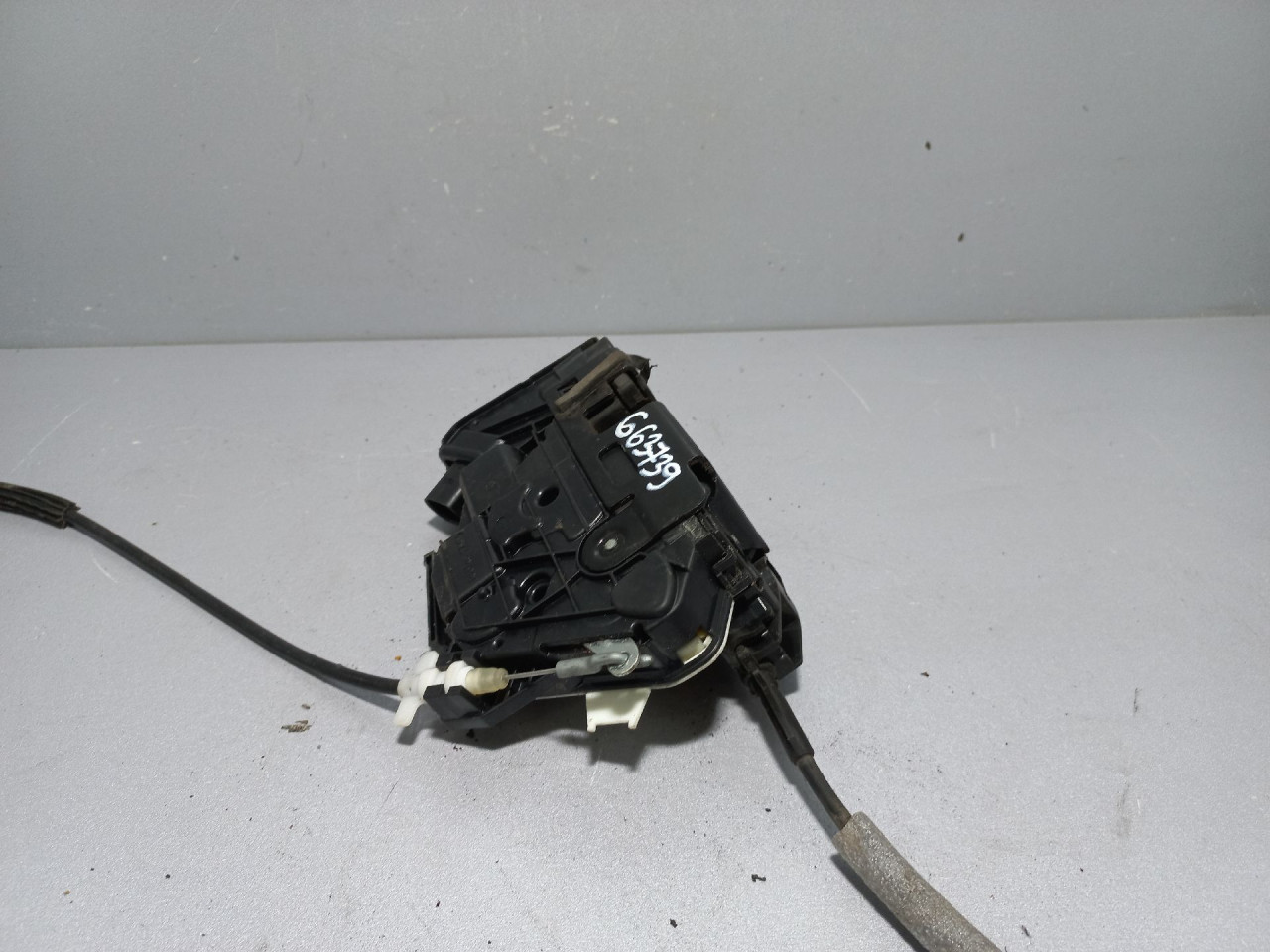 DIJELOVI BRAVA VRATA AUDI A1 > 10-14 5N1837016C
